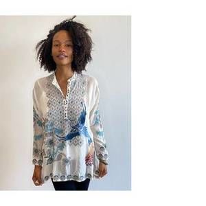 NWT Johnny Was BLUE PHOENIX BLOUSE in VANILLA CREAM